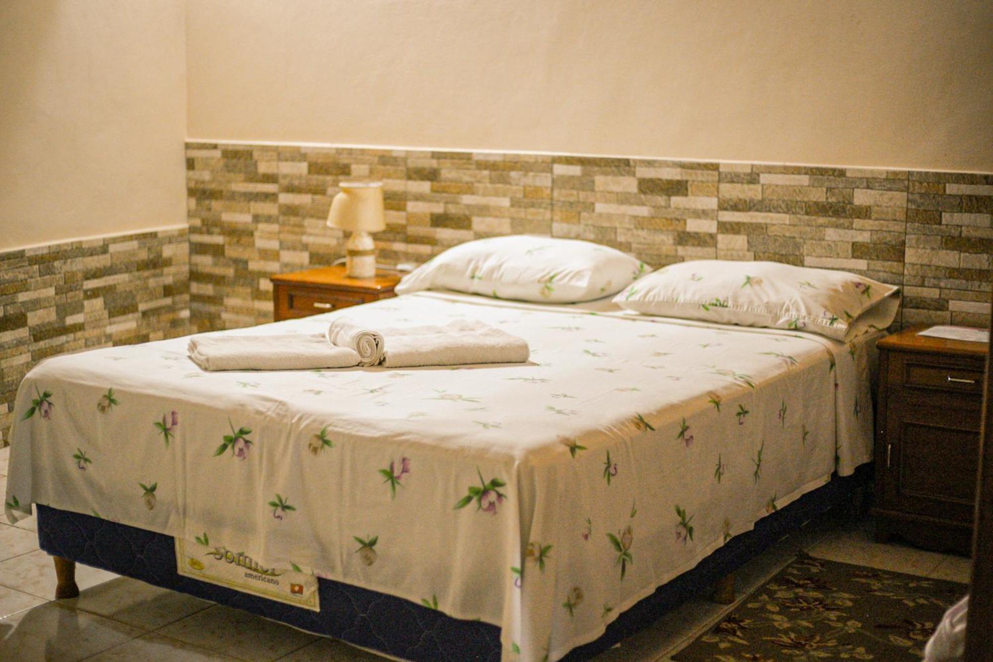 Hotel Sport Camping Independencia Ngoại thất bức ảnh
